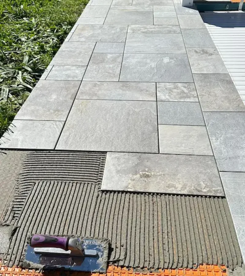 Réalisation de terrasse par HBC Design, carreleur à Saint Sulpice de Royan